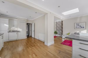 Photo 22- click for photo gallery